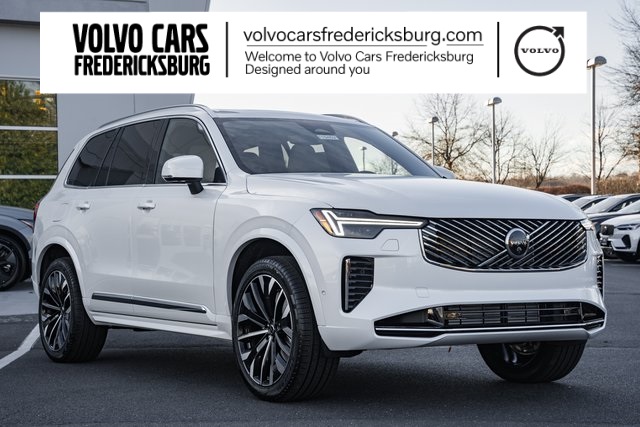 2026 Volvo XC90 Plus's photo