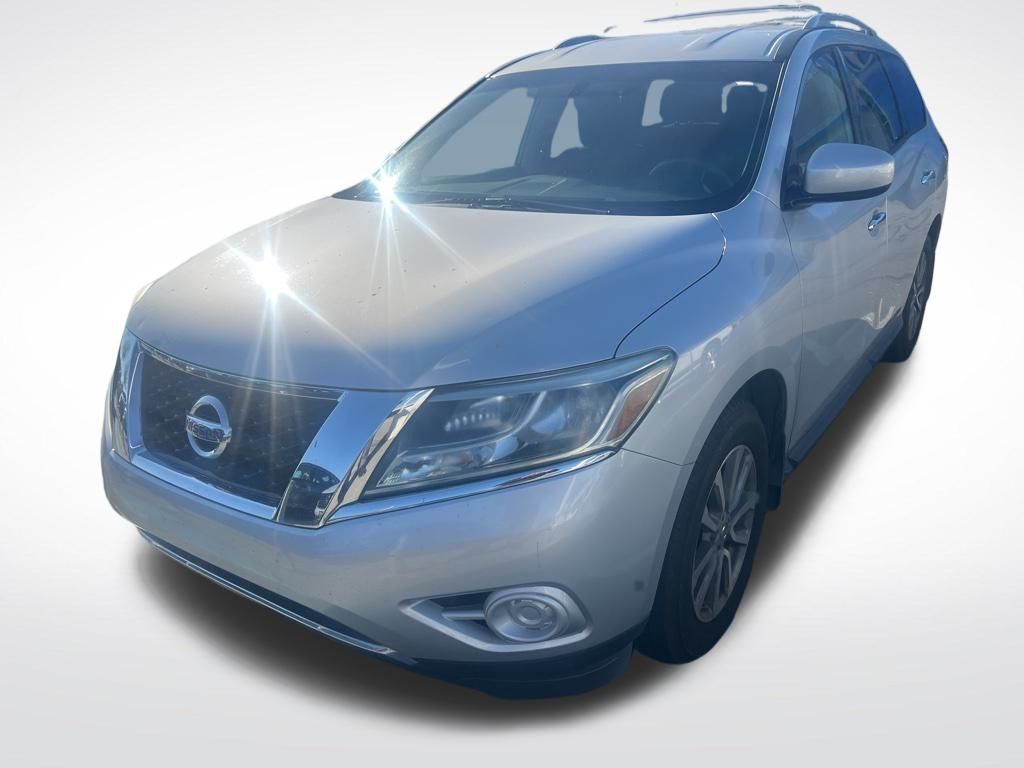 2016 Nissan Pathfinder S's photo