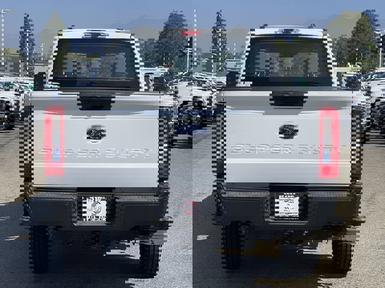2023 Ford F-250 XL photo 3