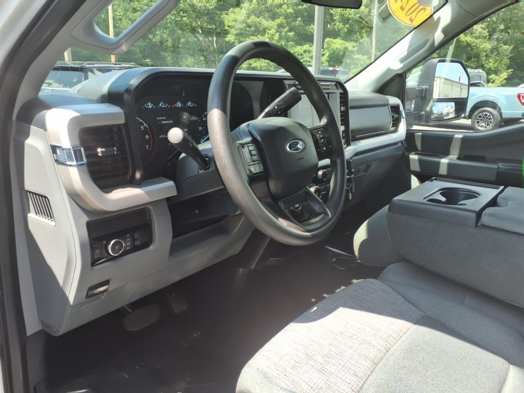 2024 Ford F-250 XLT photo 11