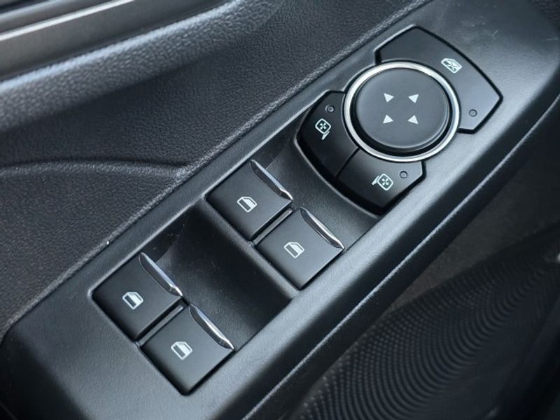 2025 Ford Escape Active photo 11