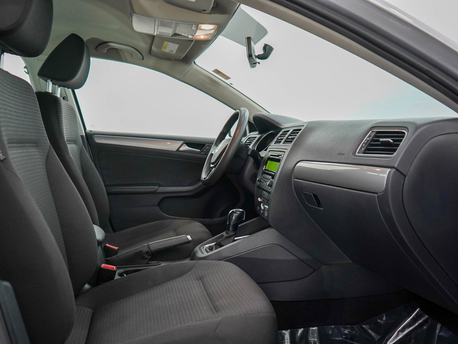 2015 Volkswagen Jetta 1.8T SE photo 10