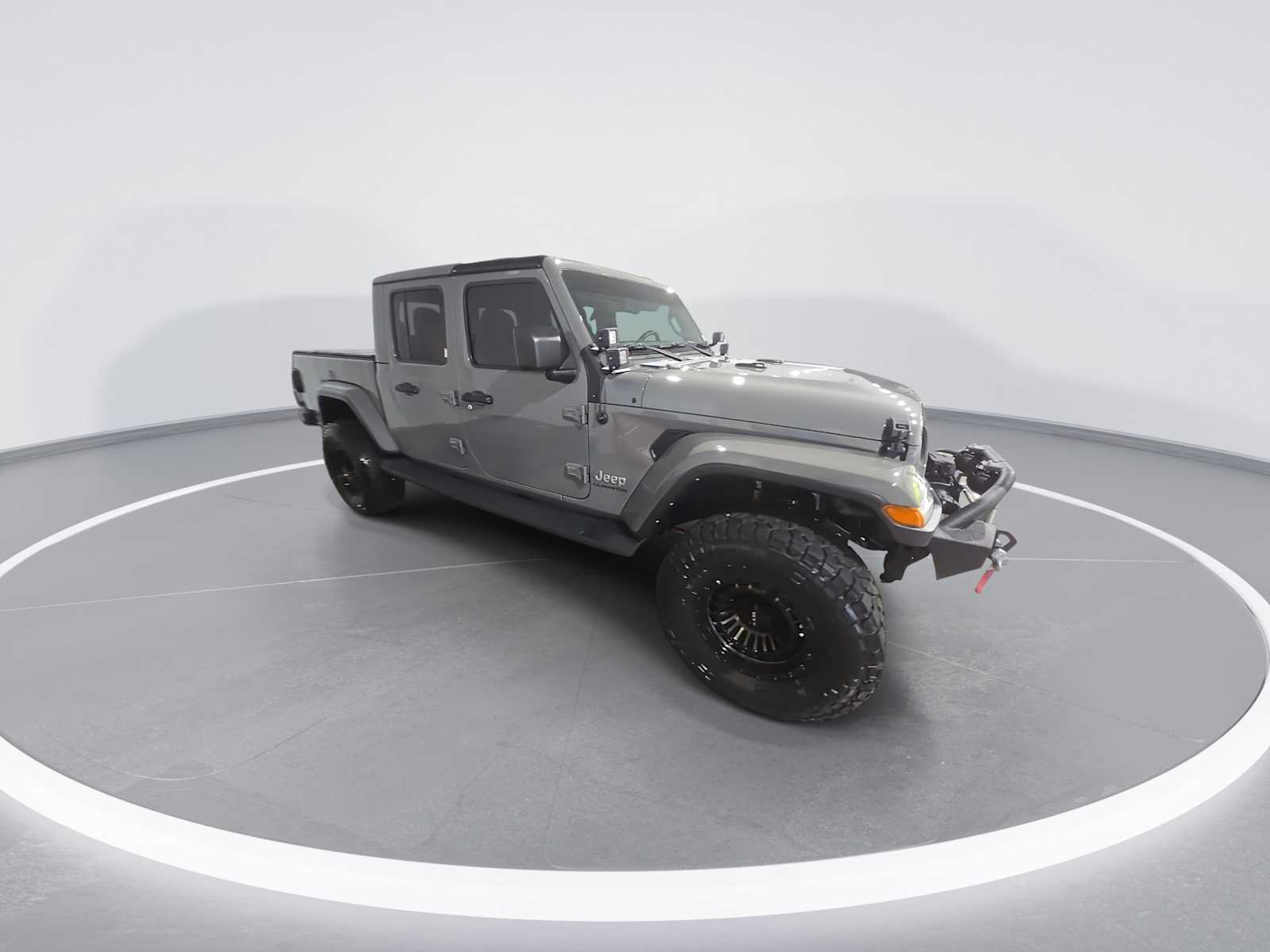 2022 Jeep Gladiator Overland photo 2