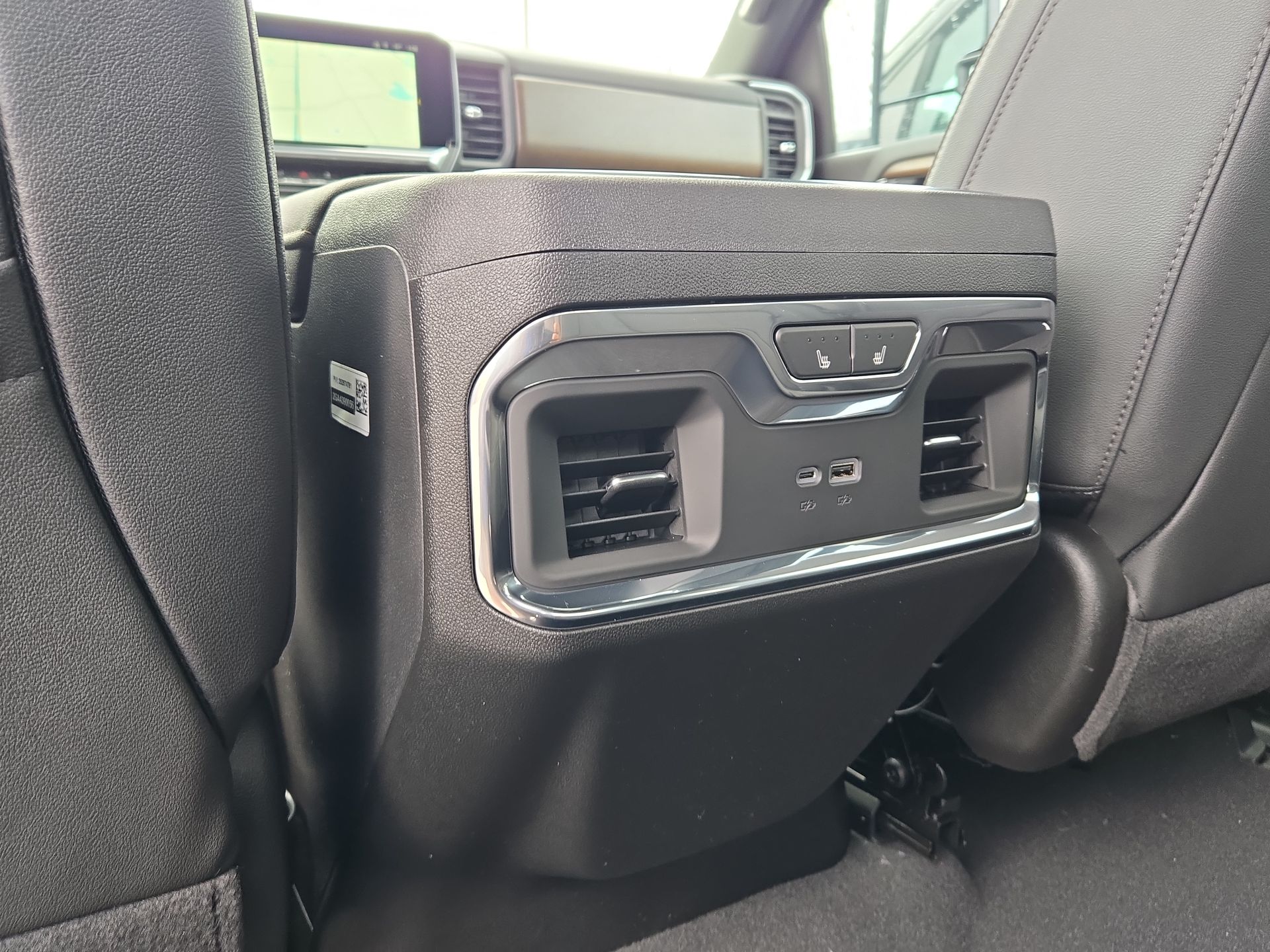 2025 Chevrolet Silverado 2500HD High Country photo 28