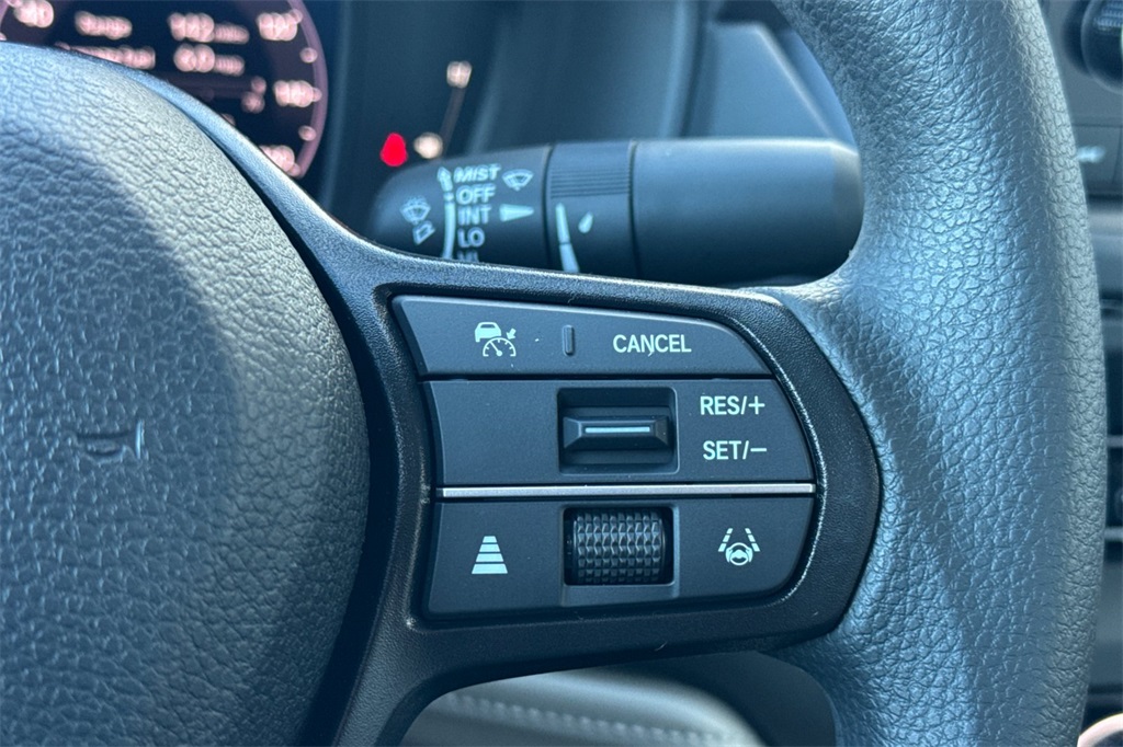 2025 Honda Accord LX photo 25