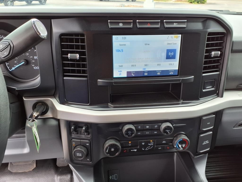 2024 Ford F-350 photo 21