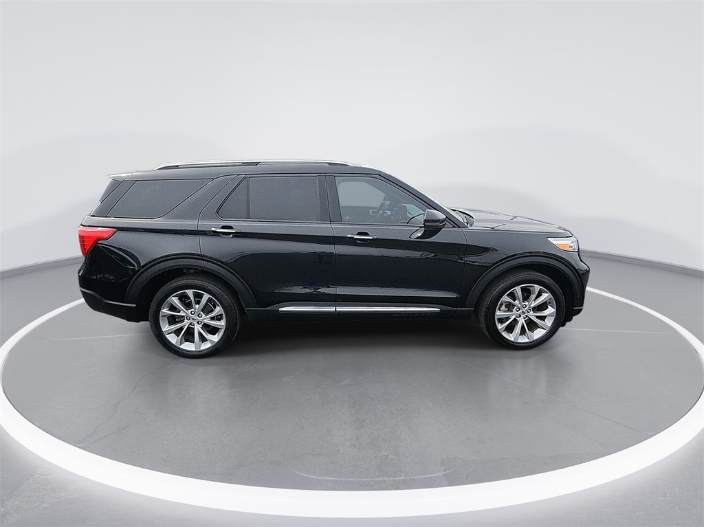 2021 Ford Explorer Platinum photo 8