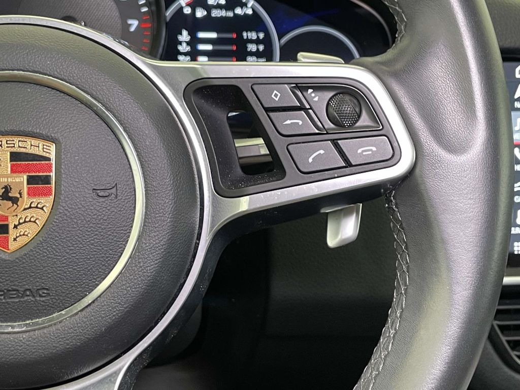 2020 Porsche Cayenne Base photo 37
