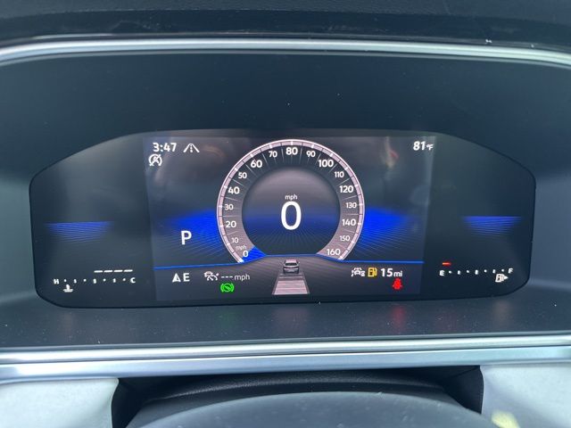 2025 Volkswagen Taos SE photo 16