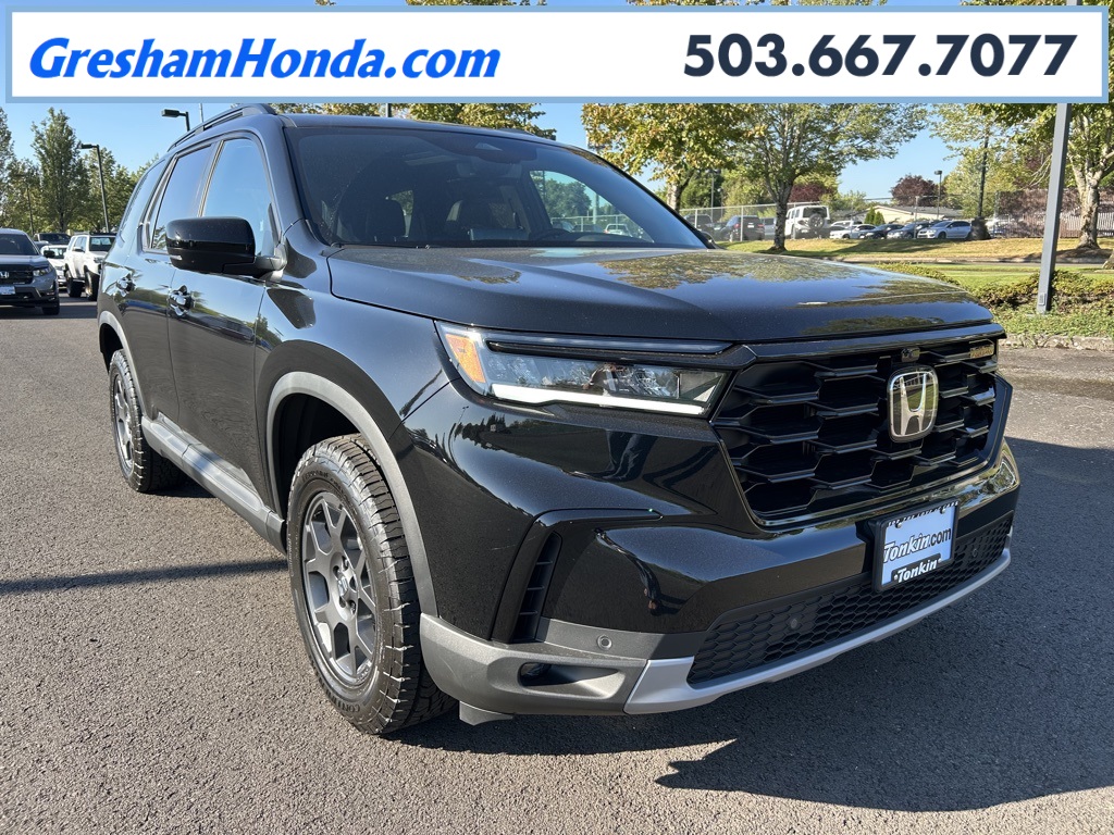 2025 Honda Pilot TrailSport's photo