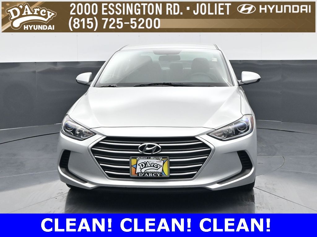 2018 Hyundai Elantra SEL photo 2