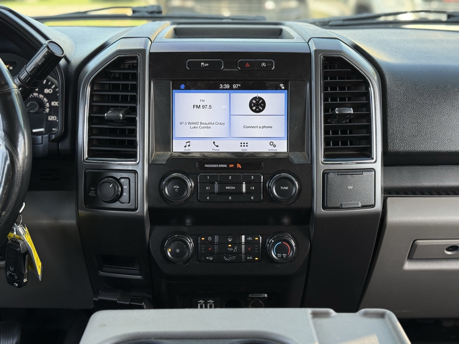 2019 Ford F-150 XLT photo 15