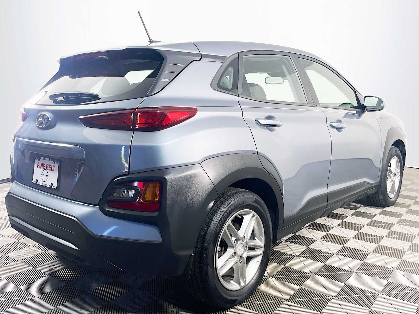 2020 Hyundai Kona SE photo 4