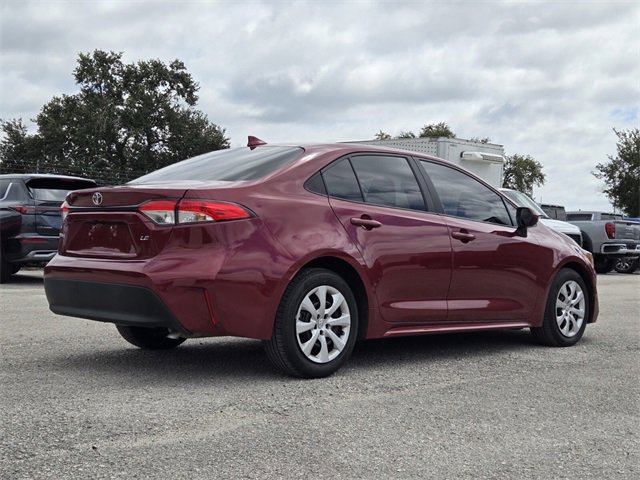 2024 Toyota Corolla LE photo 3