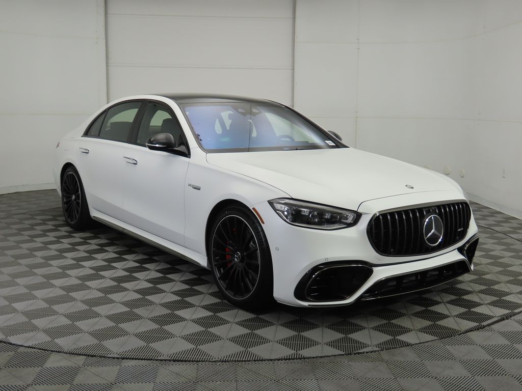 2026 Mercedes Benz S 63 e photo 3