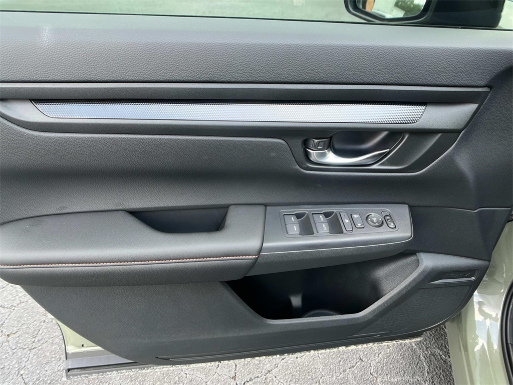 2026 Honda CR-V Hybrid photo 11