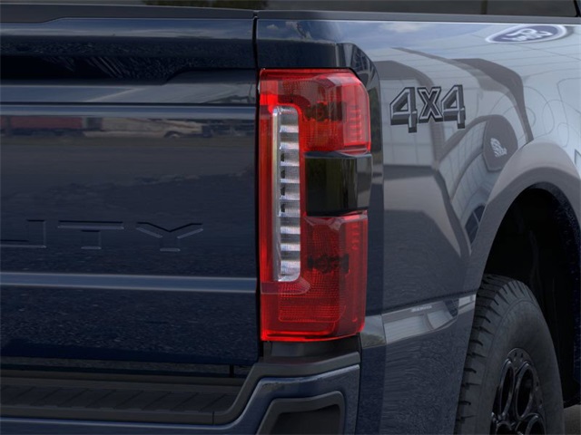 2025 FORD F-250 - Image 43