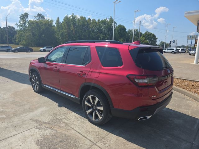 2025 Honda Pilot Touring photo 2