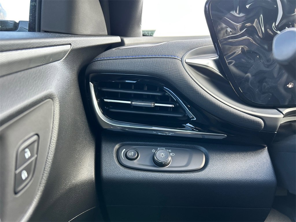 2026 BUICK ENVISTA - Image 16