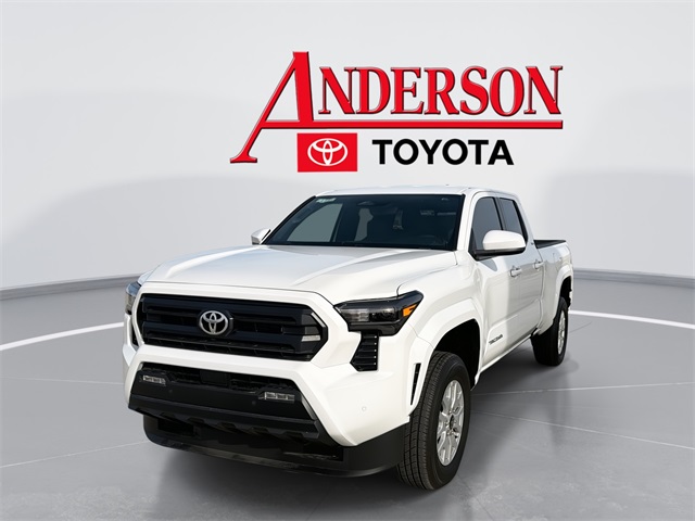 2025 Toyota Tacoma SR5's photo