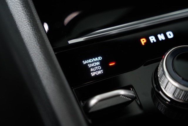 2025 Jeep Grand Cherokee Limited photo 13