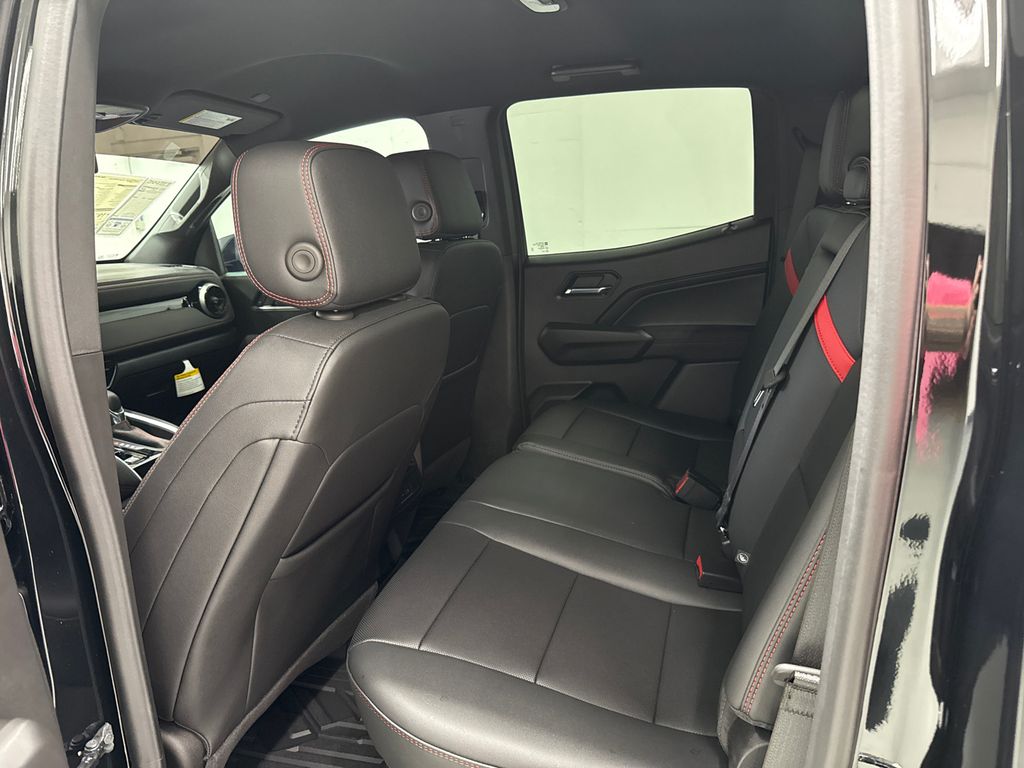 2025 Chevrolet Colorado Z71 photo 24