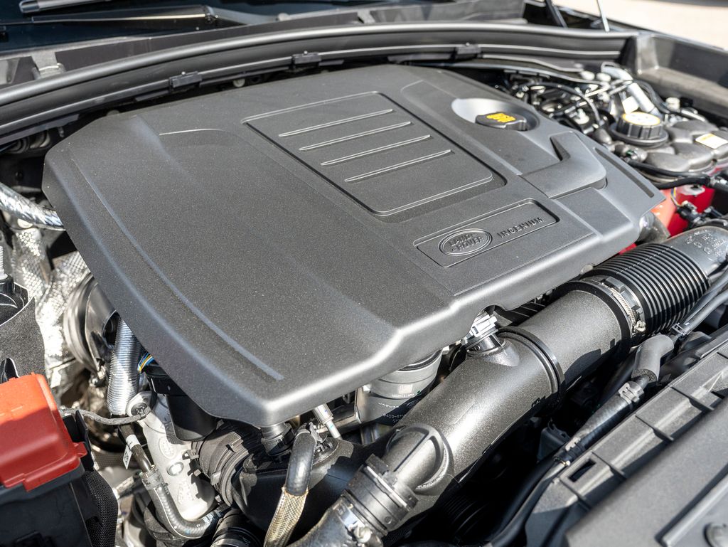2026 Land Rover Range Rover Velar S photo 23