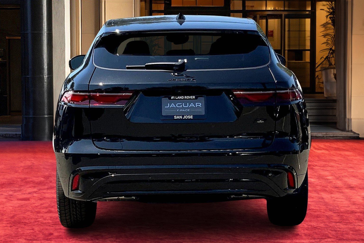 2026 Jaguar F-PACE P250 R-Dynamic S photo 3