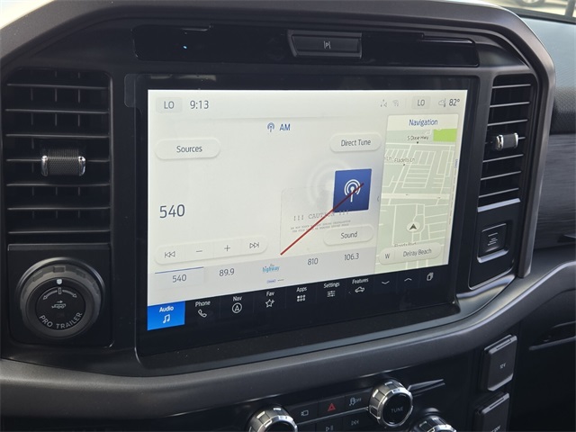2025 Ford F-150 XLT photo 13