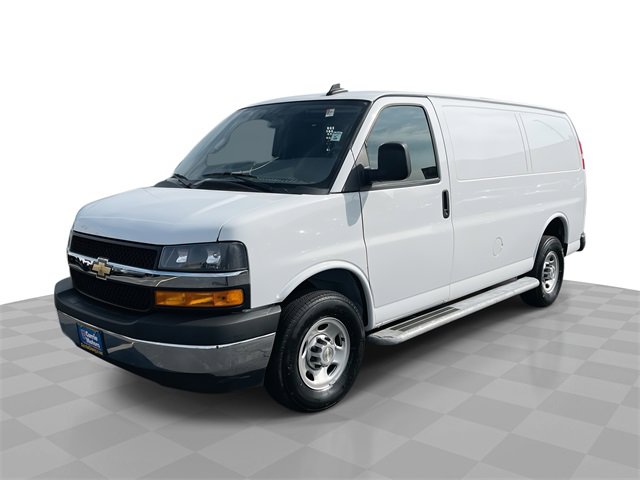2024 Chevrolet Express Cargo Work Van's photo