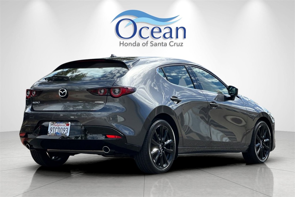 2025 Mazda Mazda3 2.5 s Premium photo 3