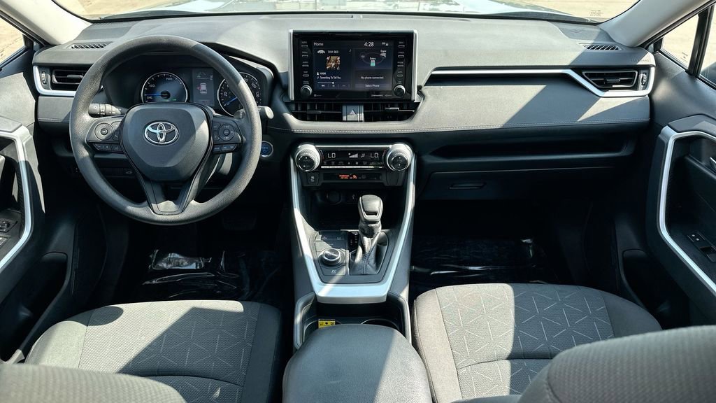 2021 Toyota RAV4 Hybrid XLE photo 19