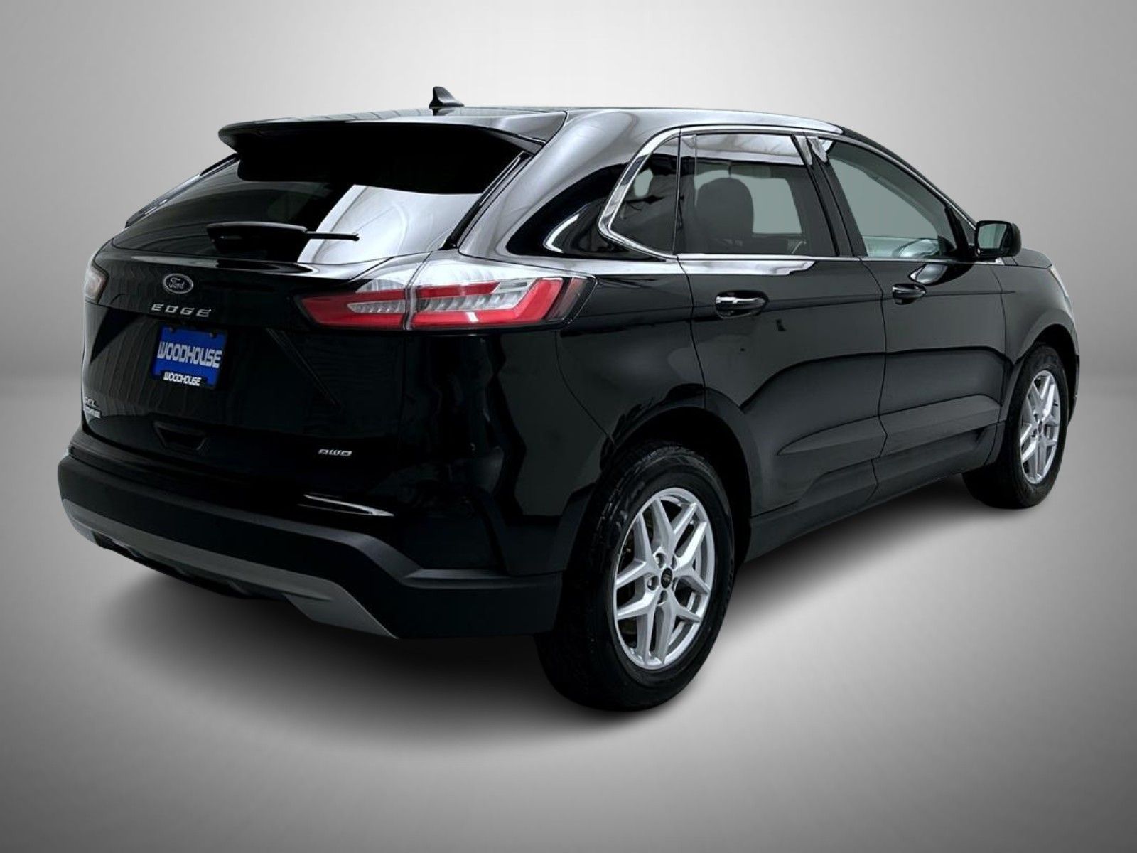 2024 Ford Edge SEL photo 5