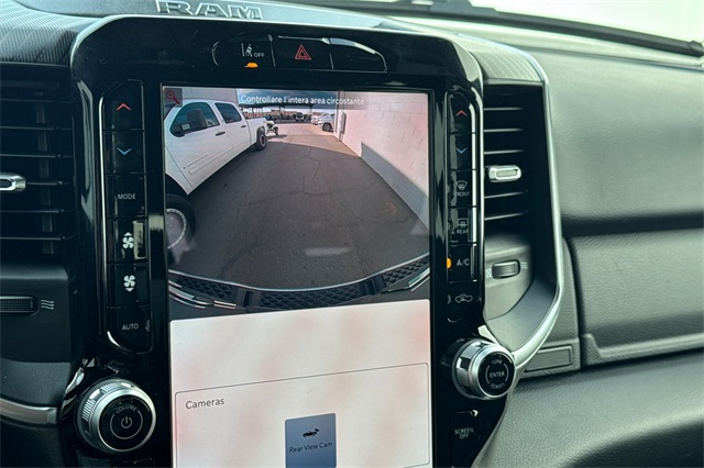 2025 Ram 1500 Big Horn photo 3