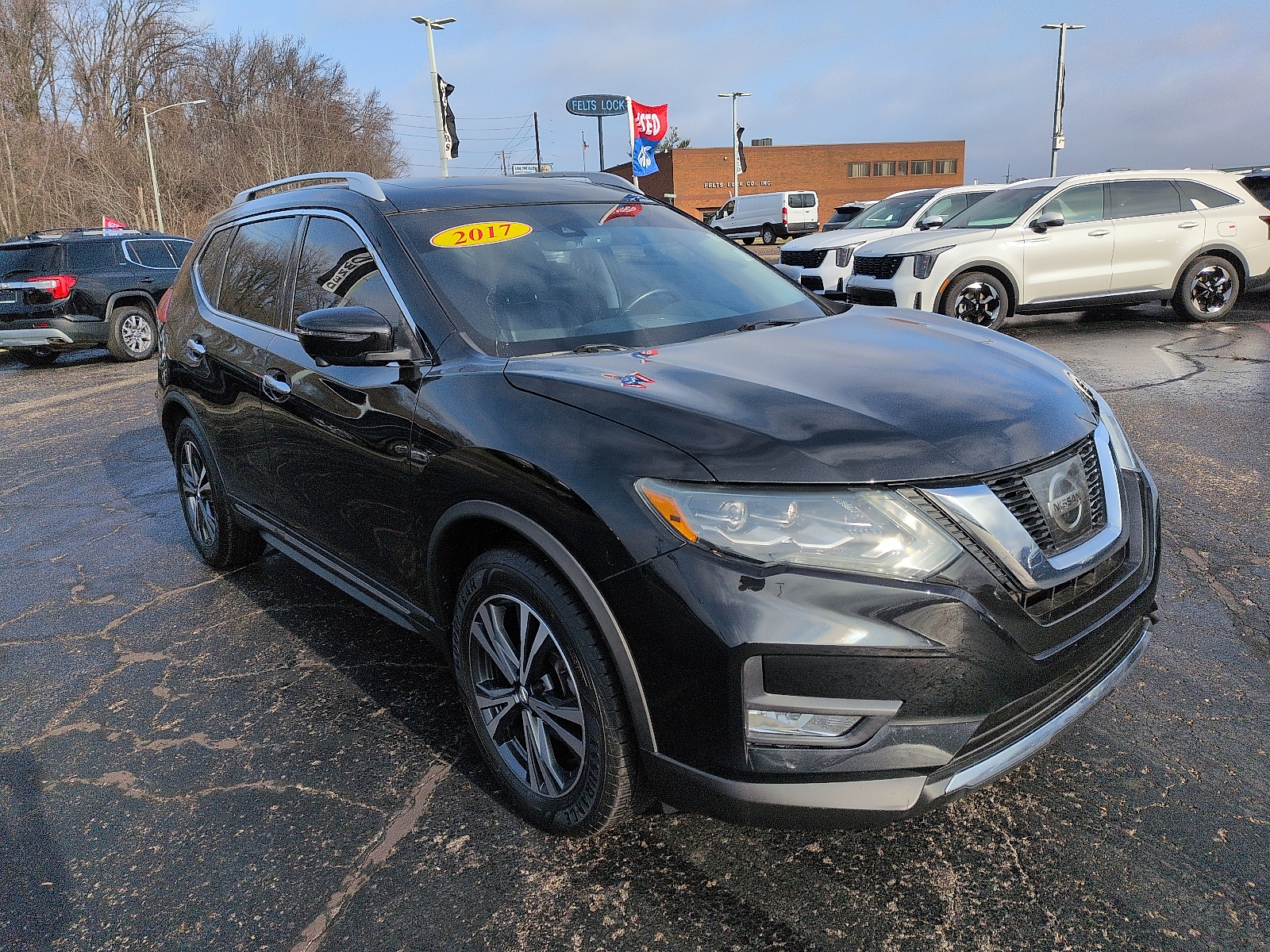 2017 Nissan Rogue SL