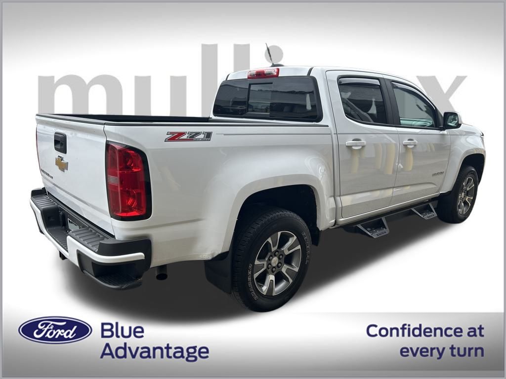 2018 Chevrolet Colorado Z71 photo 2