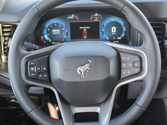 2025 Ford Bronco Big Bend photo 8