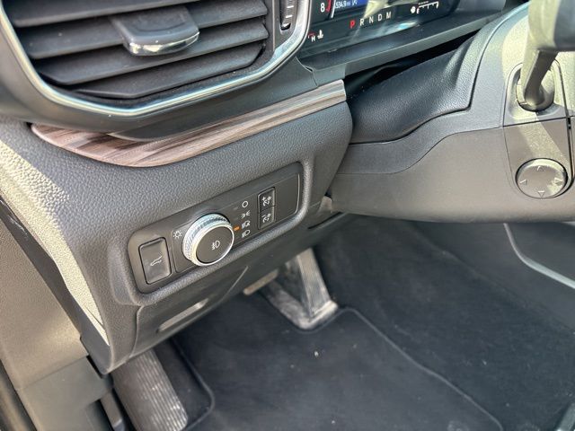 2020 Ford Explorer Limited photo 19