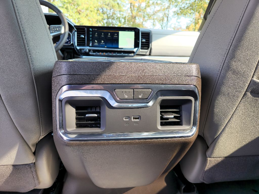 2025 Chevrolet Silverado 1500 LTZ photo 27