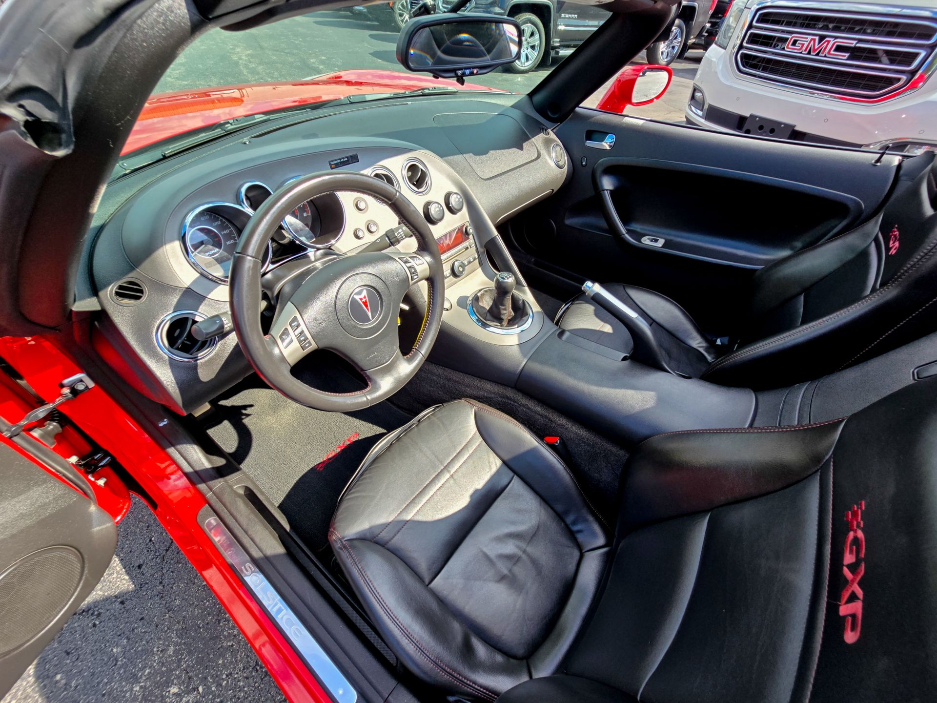 2009 Pontiac Solstice photo 16