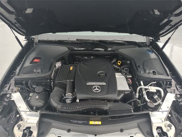2017 Mercedes Benz E 300 4MATIC photo 6