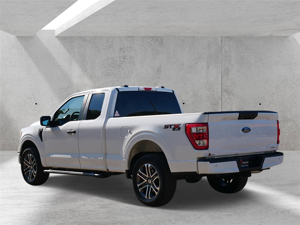 2022 Ford F-150 XL photo 4