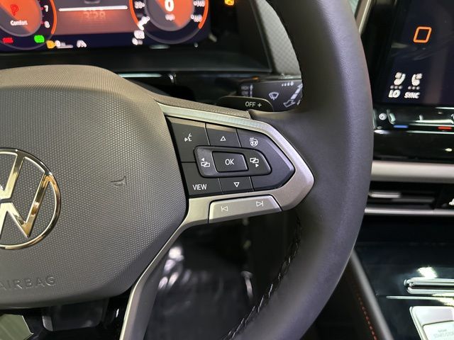 2025 Volkswagen Atlas Peak Edition SE photo 16