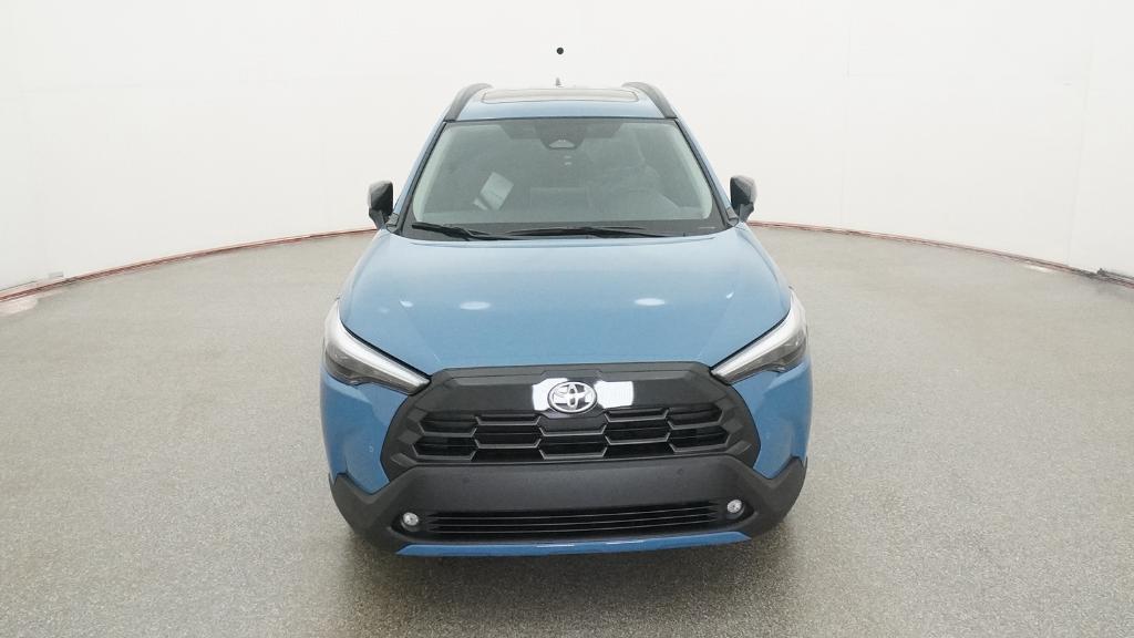 2026 Toyota Corolla Cross XLE photo 2