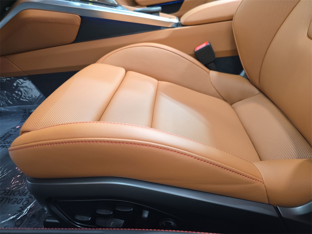 2026 Porsche 911 4 GTS photo 23