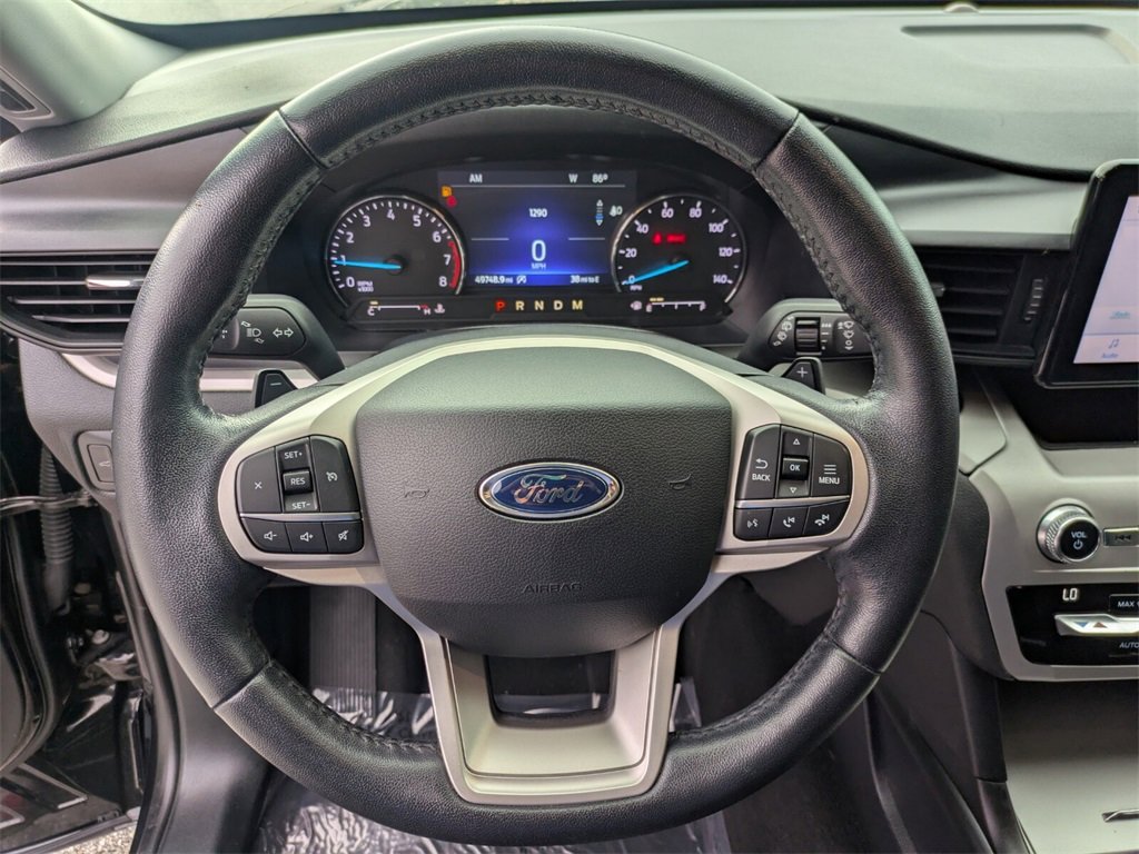 2020 Ford Explorer XLT photo 17