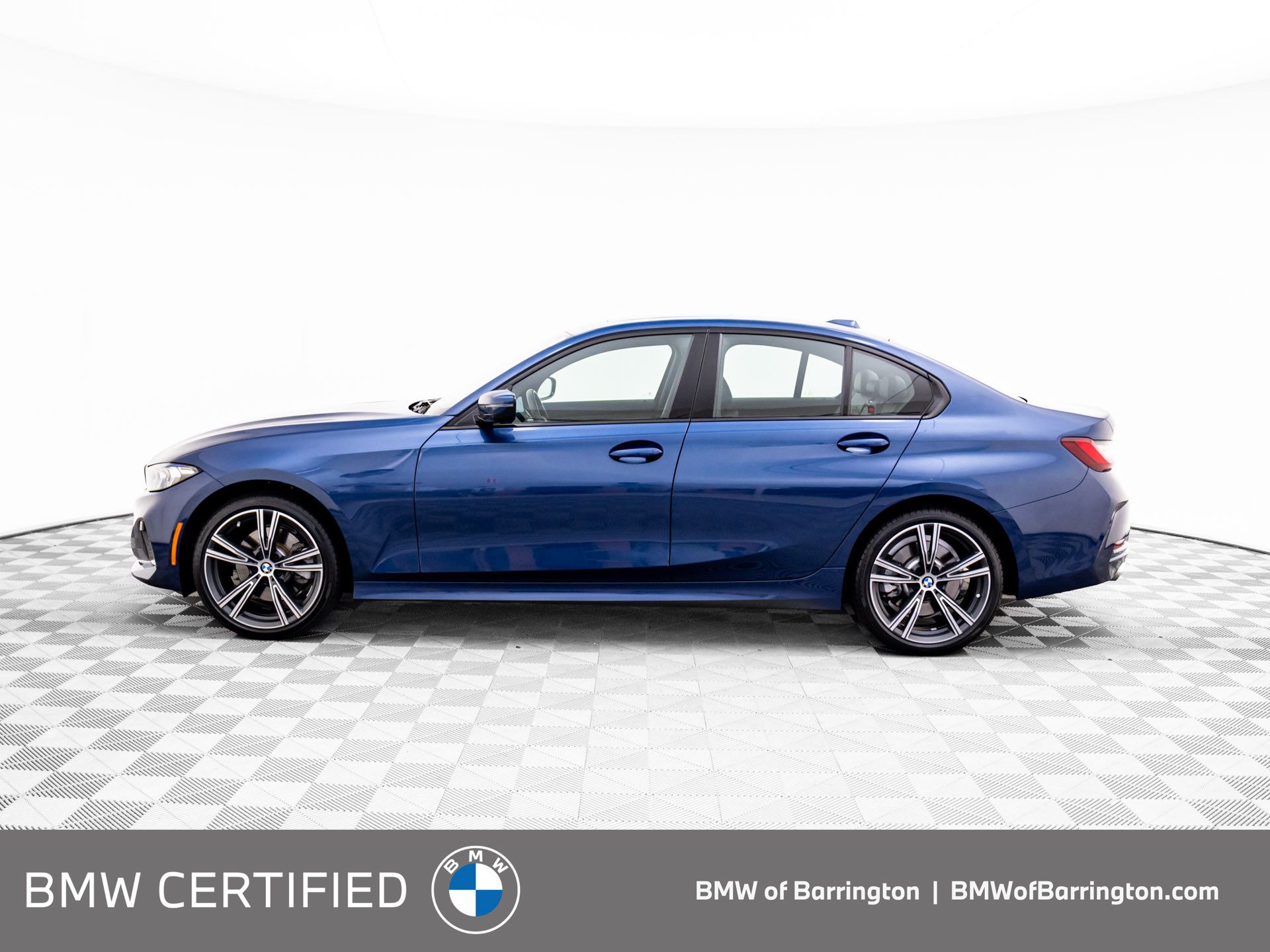 2023 Bmw 330i xDrive photo 2