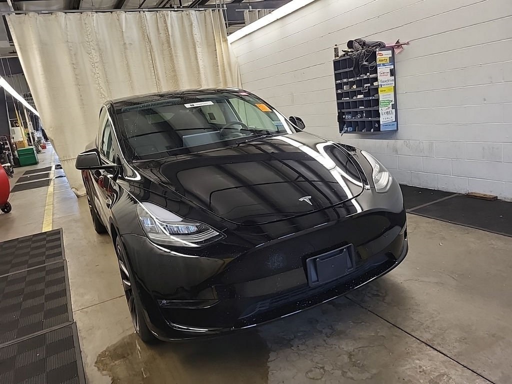 Used 2022 Tesla Model Y Long Range with VIN 7SAYGDEE3NF431664 for sale in Northfield, Minnesota
