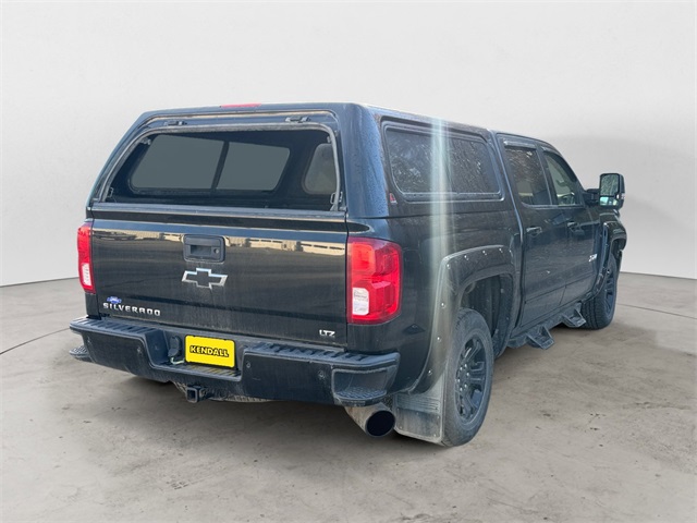 2017 Chevrolet Silverado 1500 LTZ photo 3
