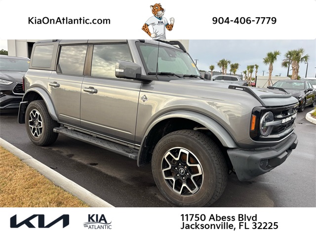 2023 Ford Bronco 4-Door Outer Banks's photo